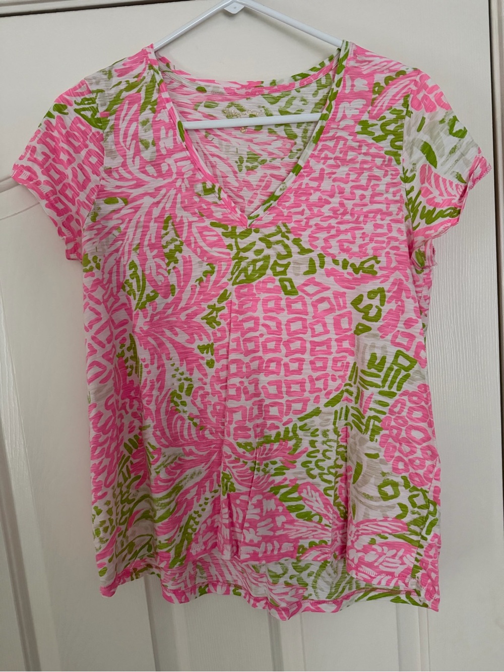 Lilly Pulitzer Pink & Green Printed V-Neck Tee
